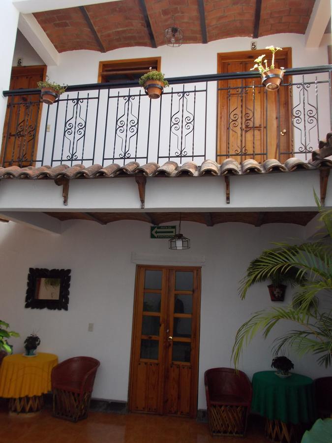 Las Margaritas Hotel Posada Тапальпа Екстер'єр фото